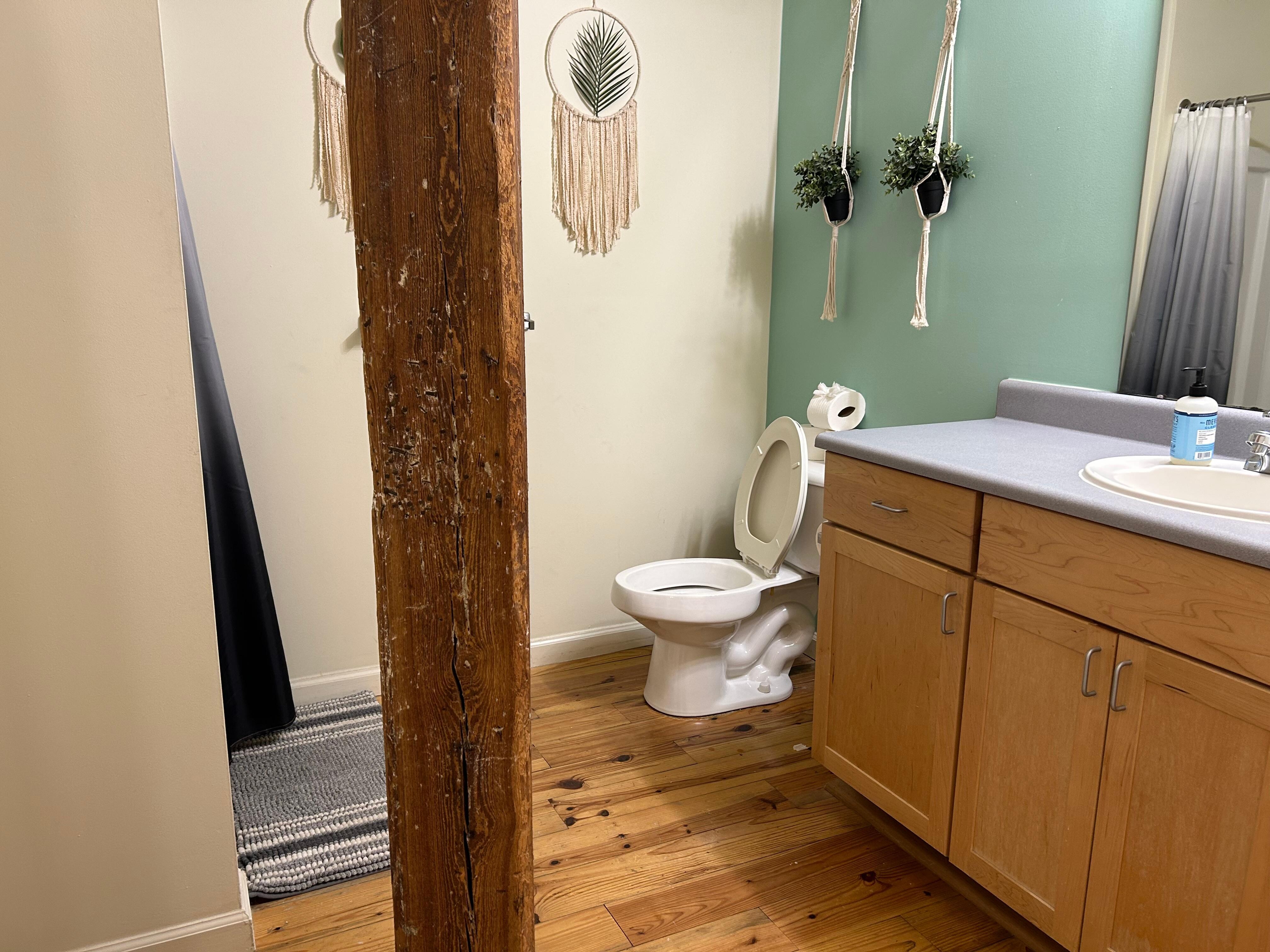 Large, spotless bathrooms