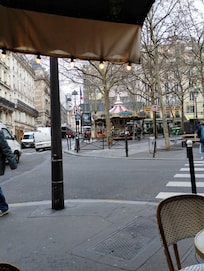 Carousel at the end of Rue Condorcet