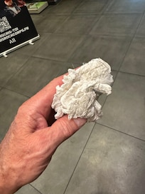 Planchers salle de bain; chambre 1