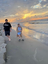 mom and brother on the beach
