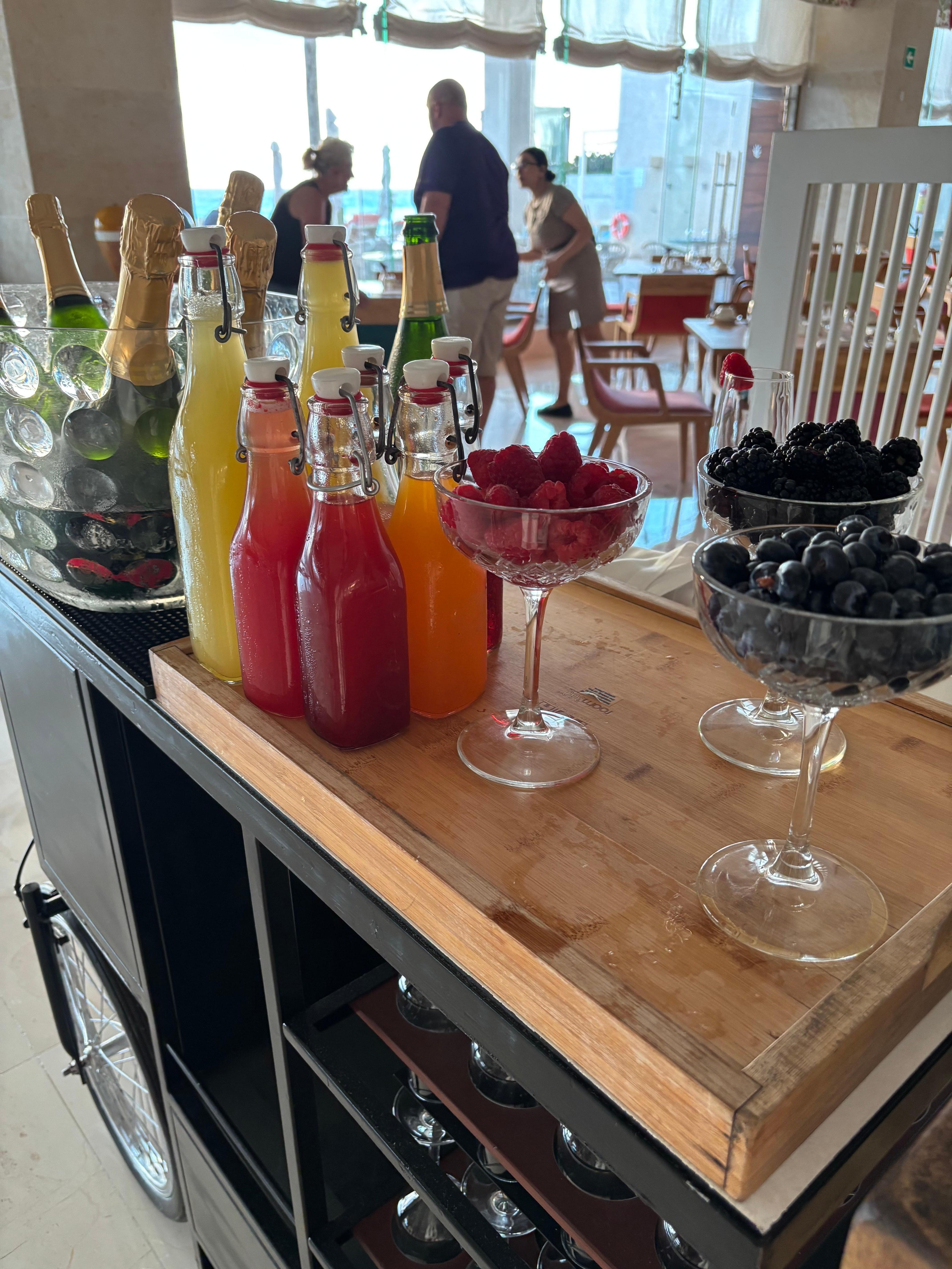 Daily breakfast mimosas at the buffet 