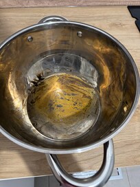 Dirty pot found in dishwasher