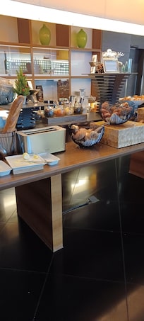 Frühstückstheke Brotauswahk