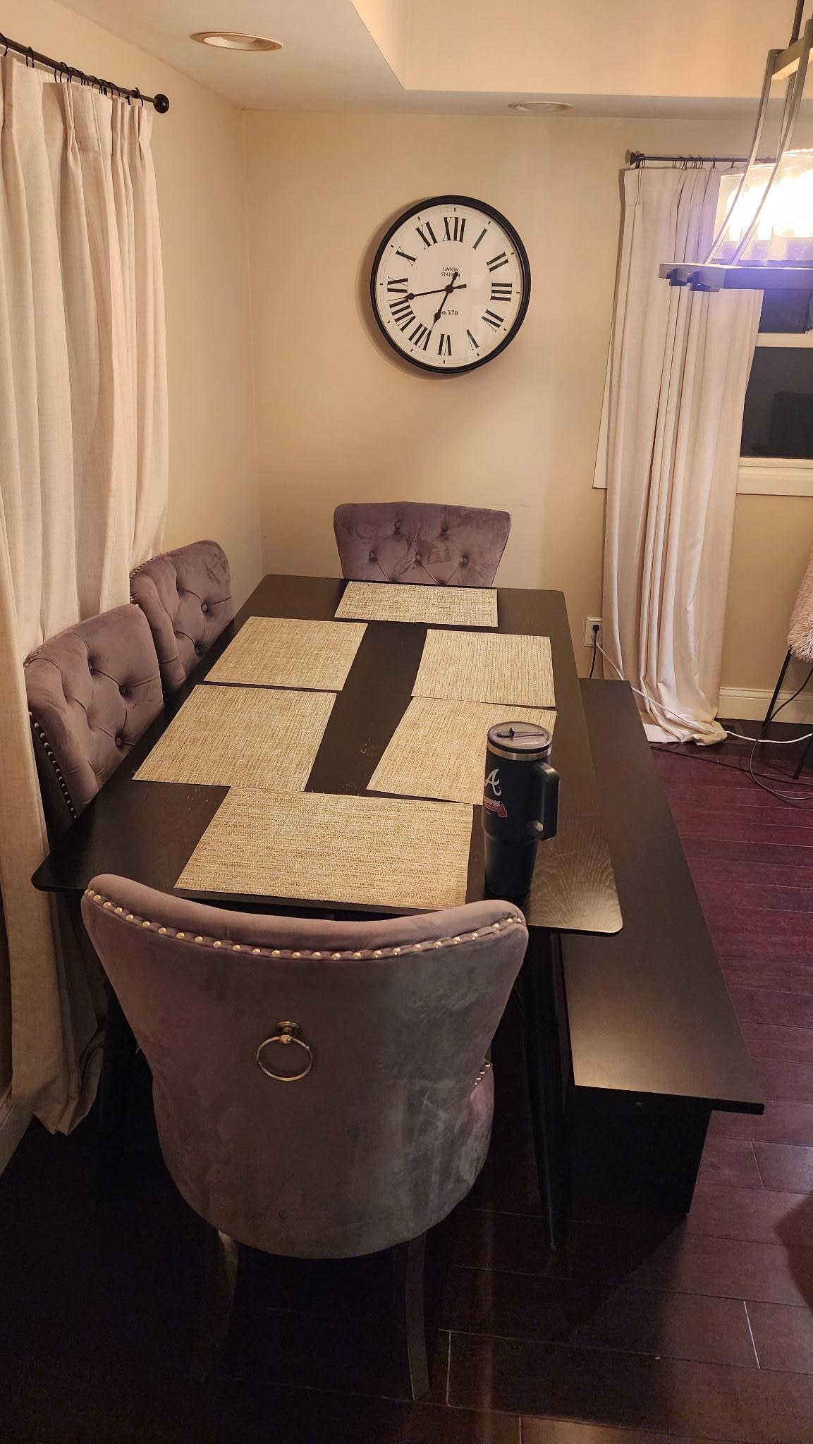 Large kitchen table 