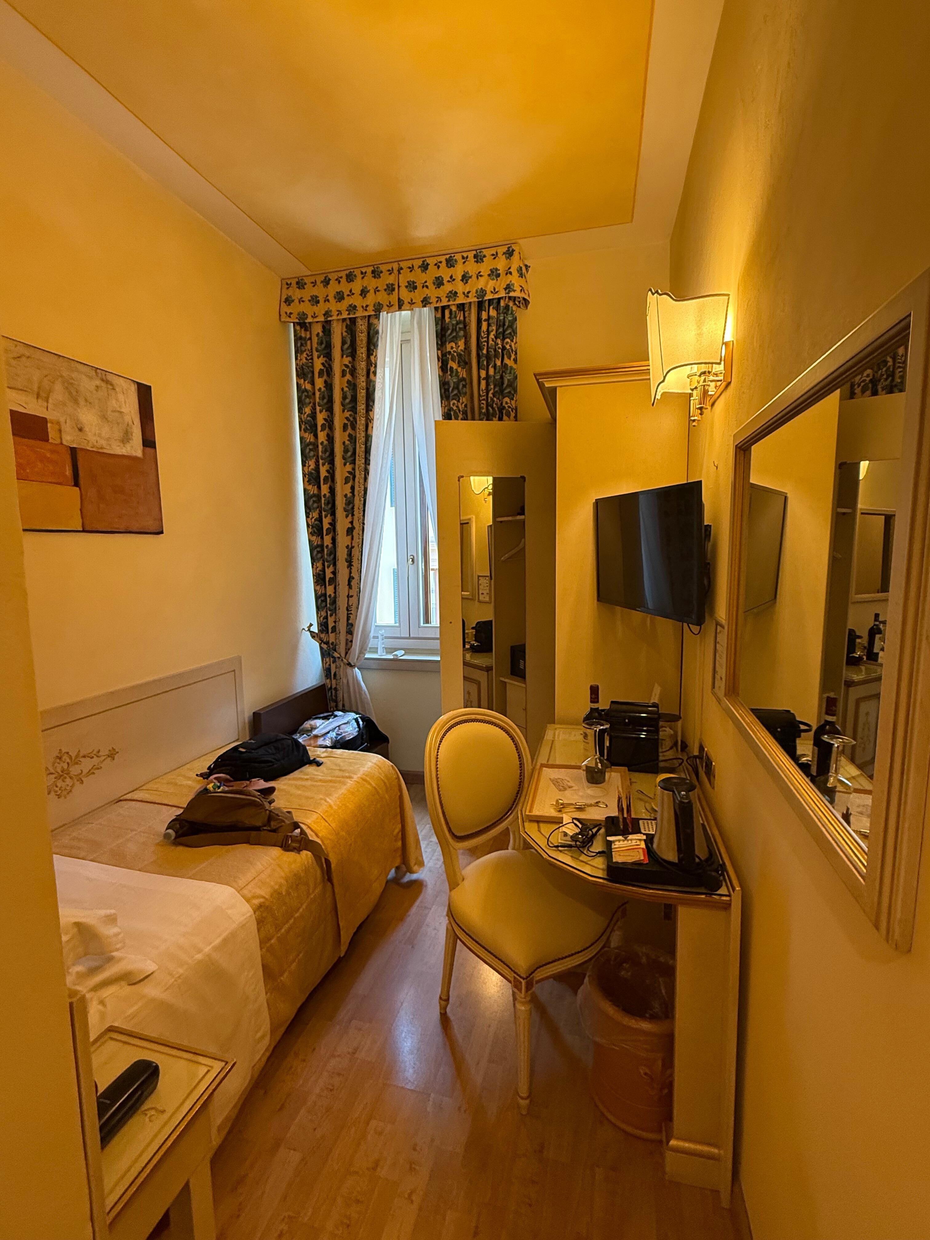 Single room 