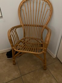 No cushion. Would you want to sit here?