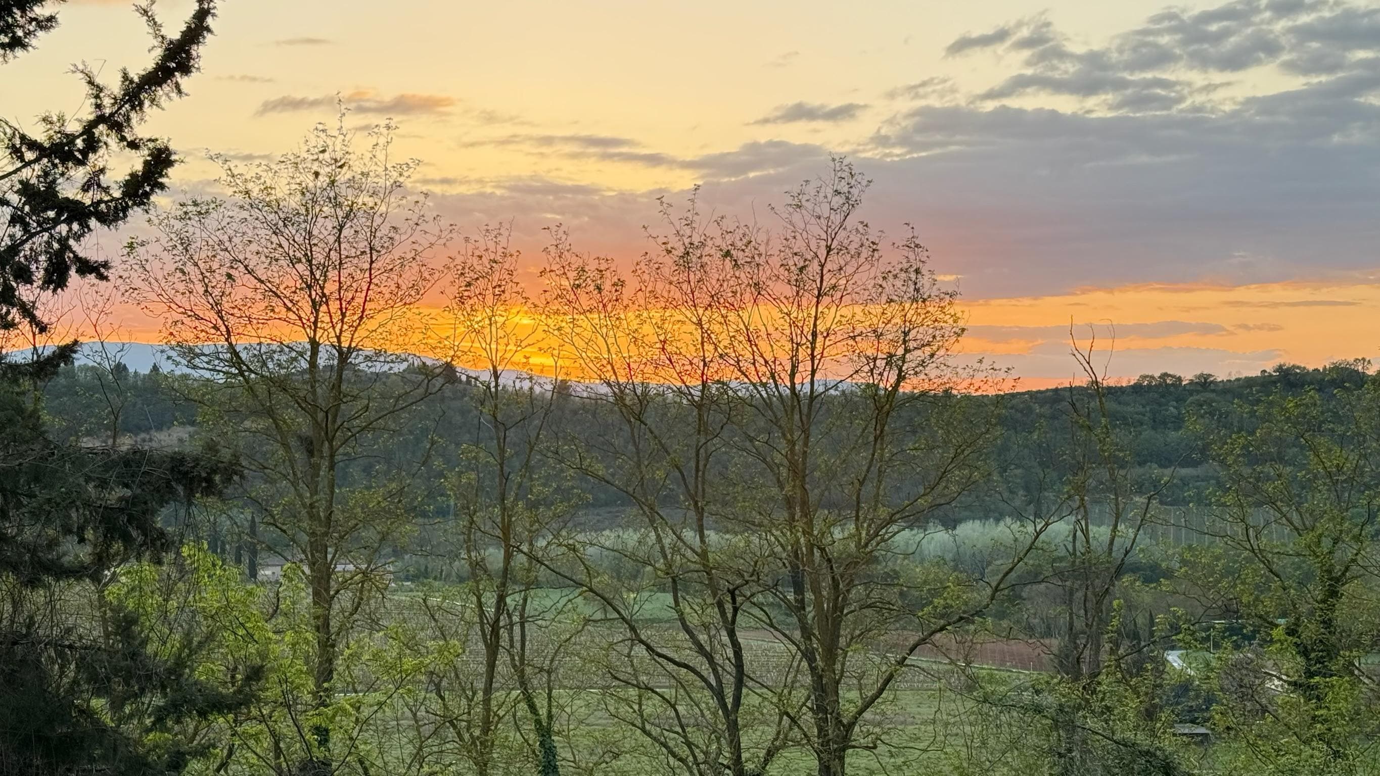Sonnenuntergang von einer der Terrassen😍