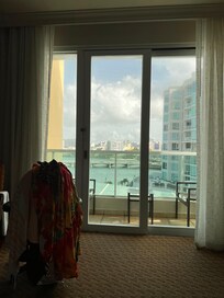 Lagoon view! Excellent!