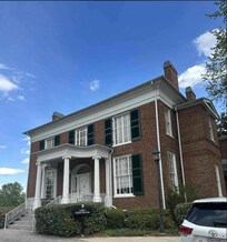 Col Alto is a historic Georgian-style mansion in Lexington, Virginia, built in 1827 for Gov. James McDowell, who served as the Governor of Virginia from 1843 to 1846.