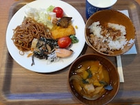 Breakfast, standard items. Plus the rice mixed with squid and miso soup with pork and pumpkin that I mentioned before. My bowl has plain rice with curry as well.