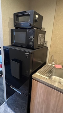 Good sized fridge with freezer section