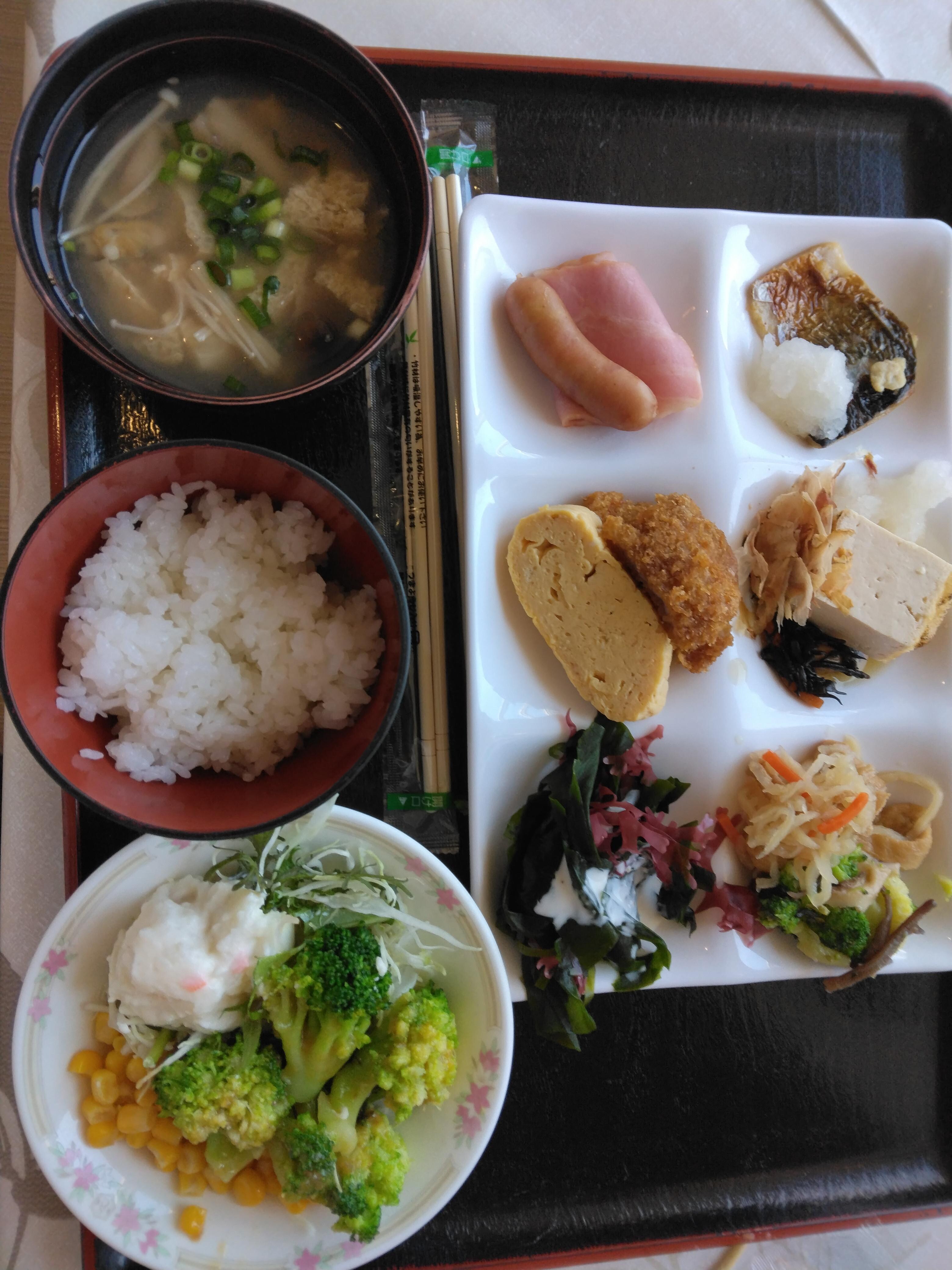 バイキングの朝食