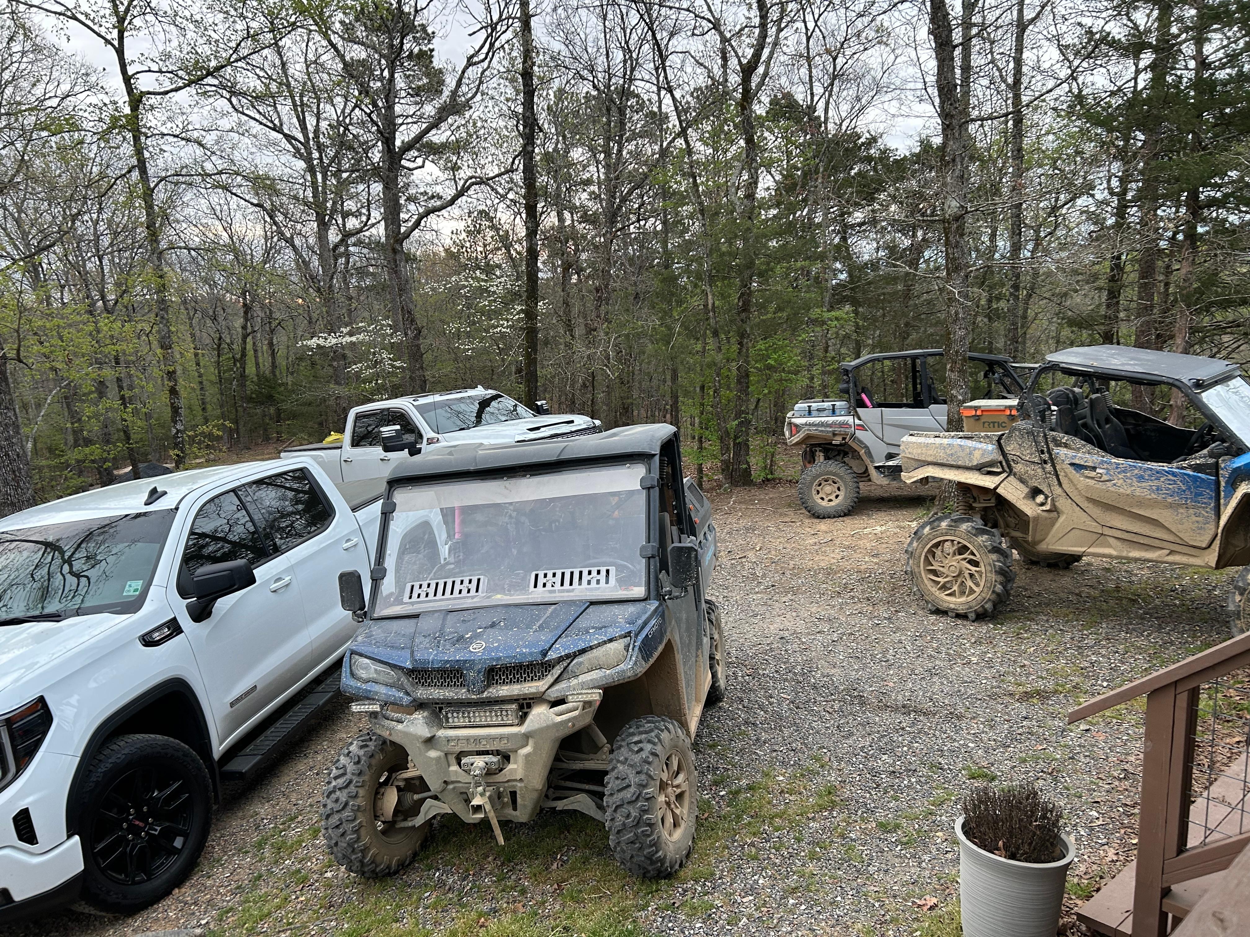 Plenty of room in front of cabin for parking 