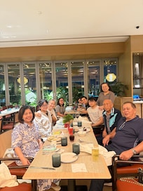 Lobster and crab night dinner was superb! 😋😆