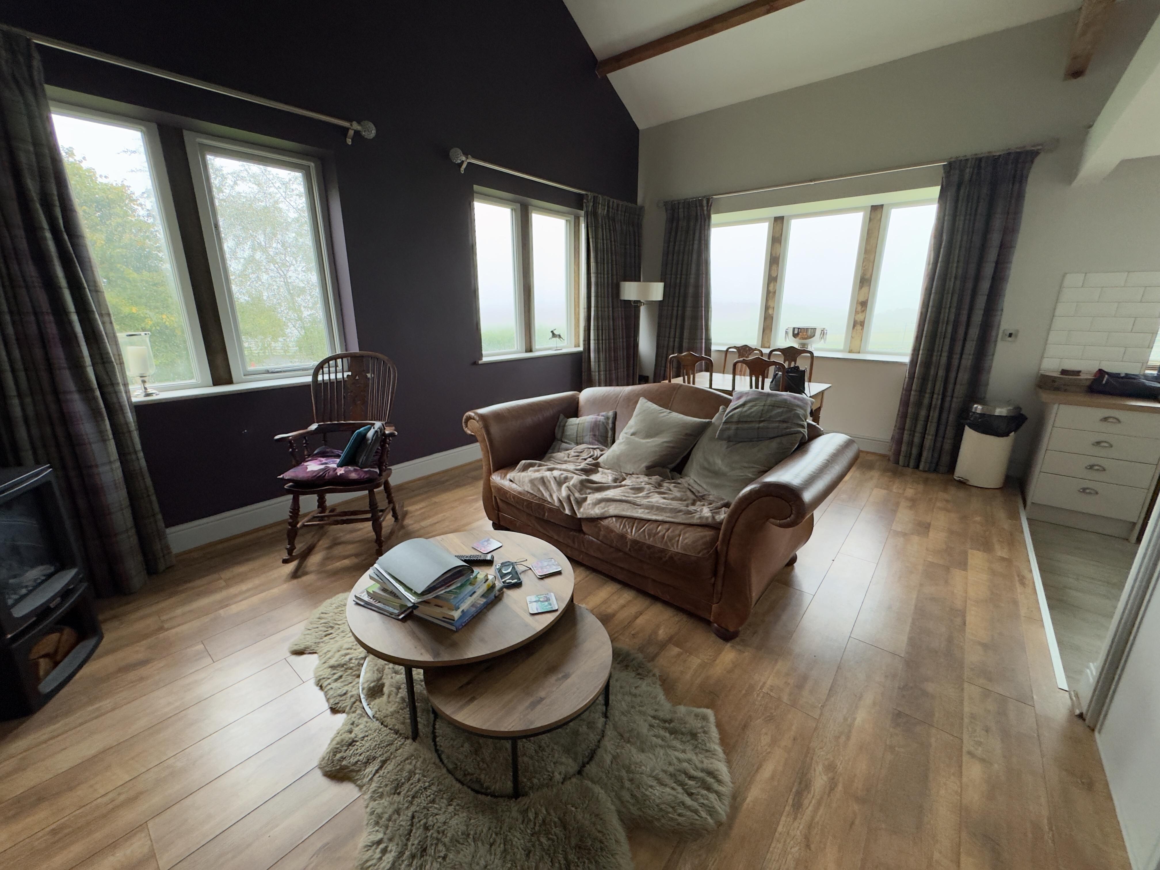 Beautifully appointed inside and very cosy even when it got a bit chilly outside! 