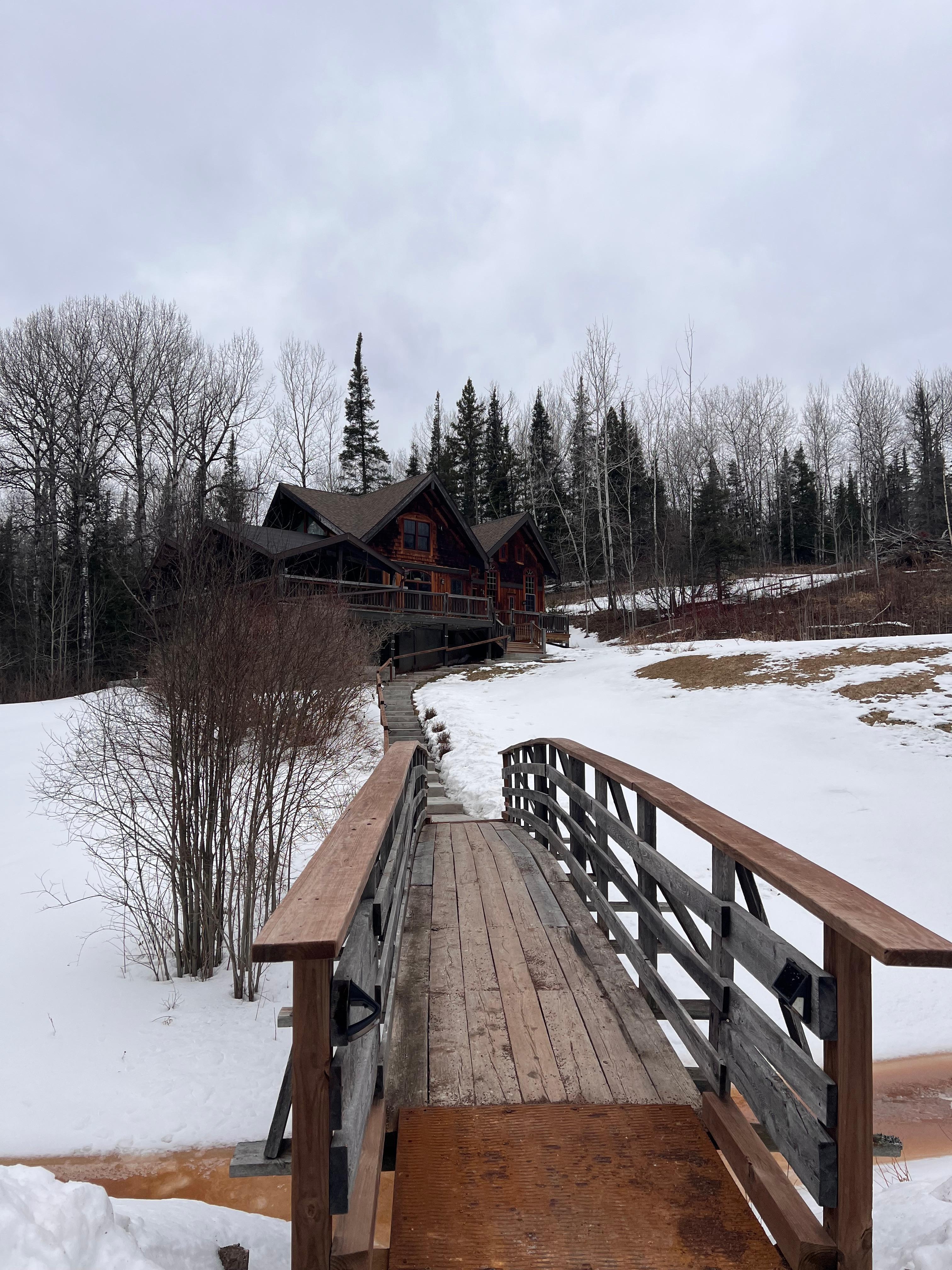 It was hard to leave. The creek had started to thaw our last morning; Loren had the path well maintained so we had no fear of slipping. 