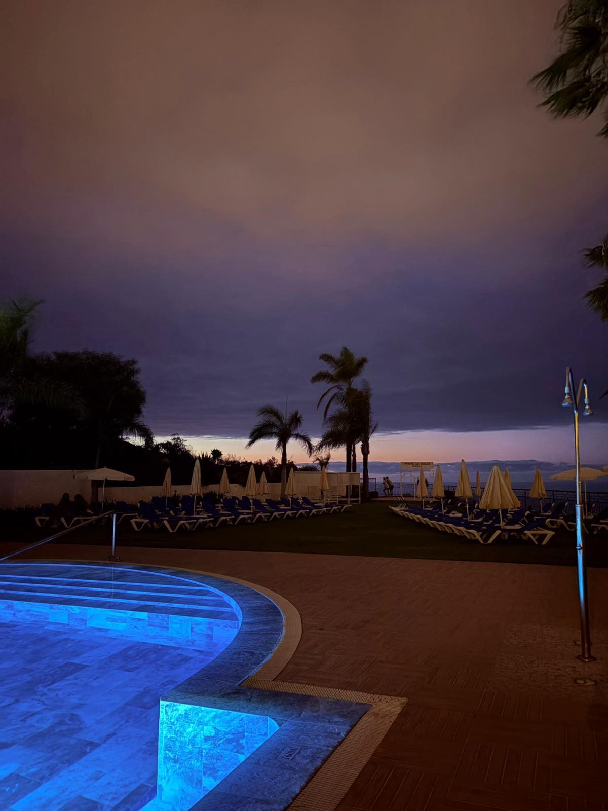 Vue depuis la deuxième piscine. 