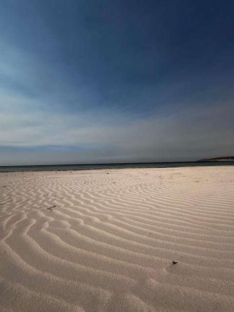 Snelling Beach's wonderful sands.