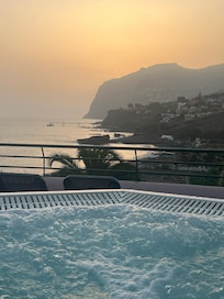 Am Jacuzzi