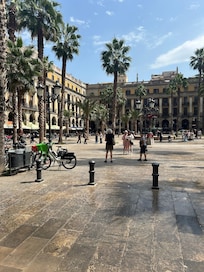 Nearby Square