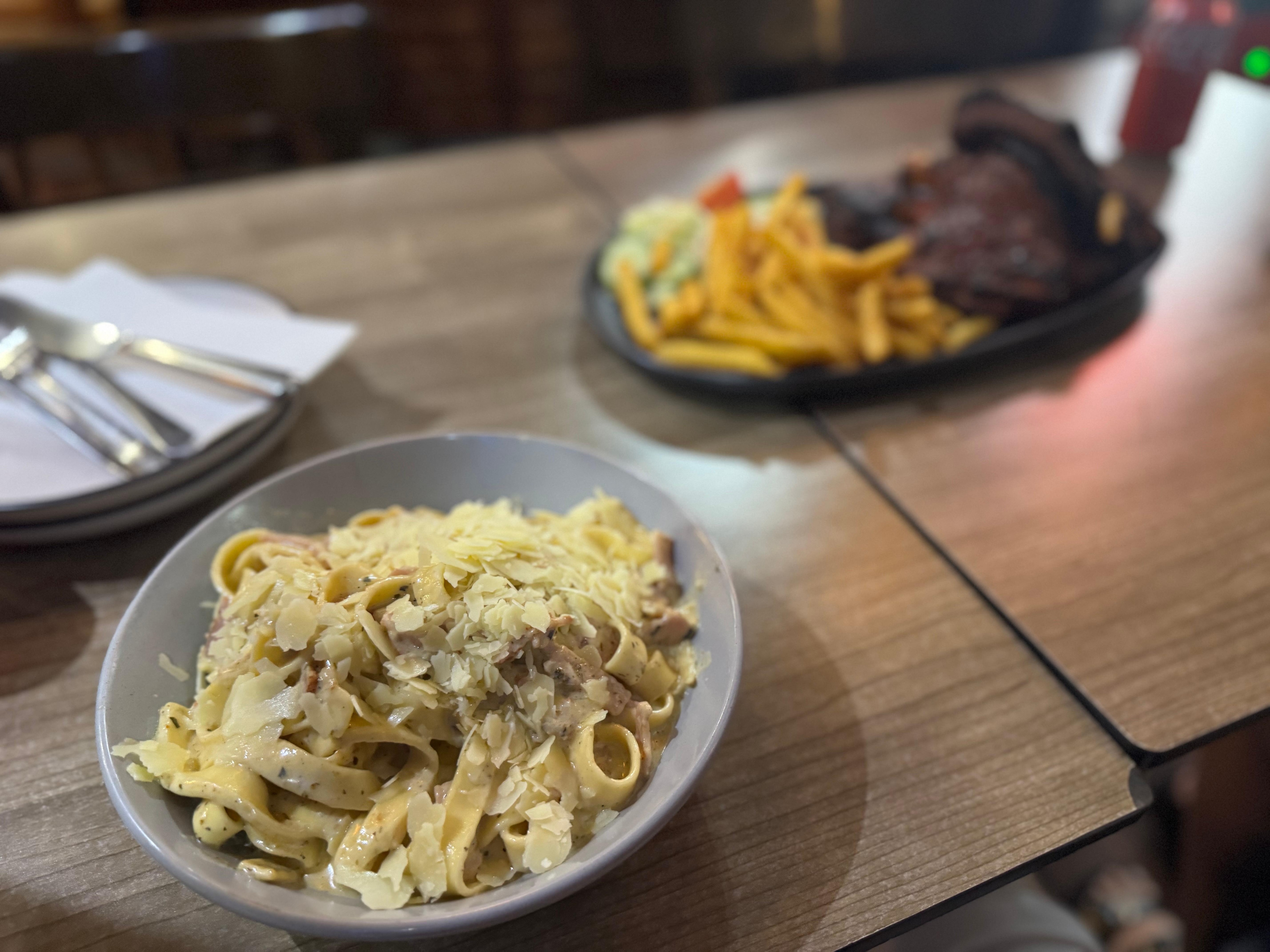 ‘Rib Room’ Dinner Next door.