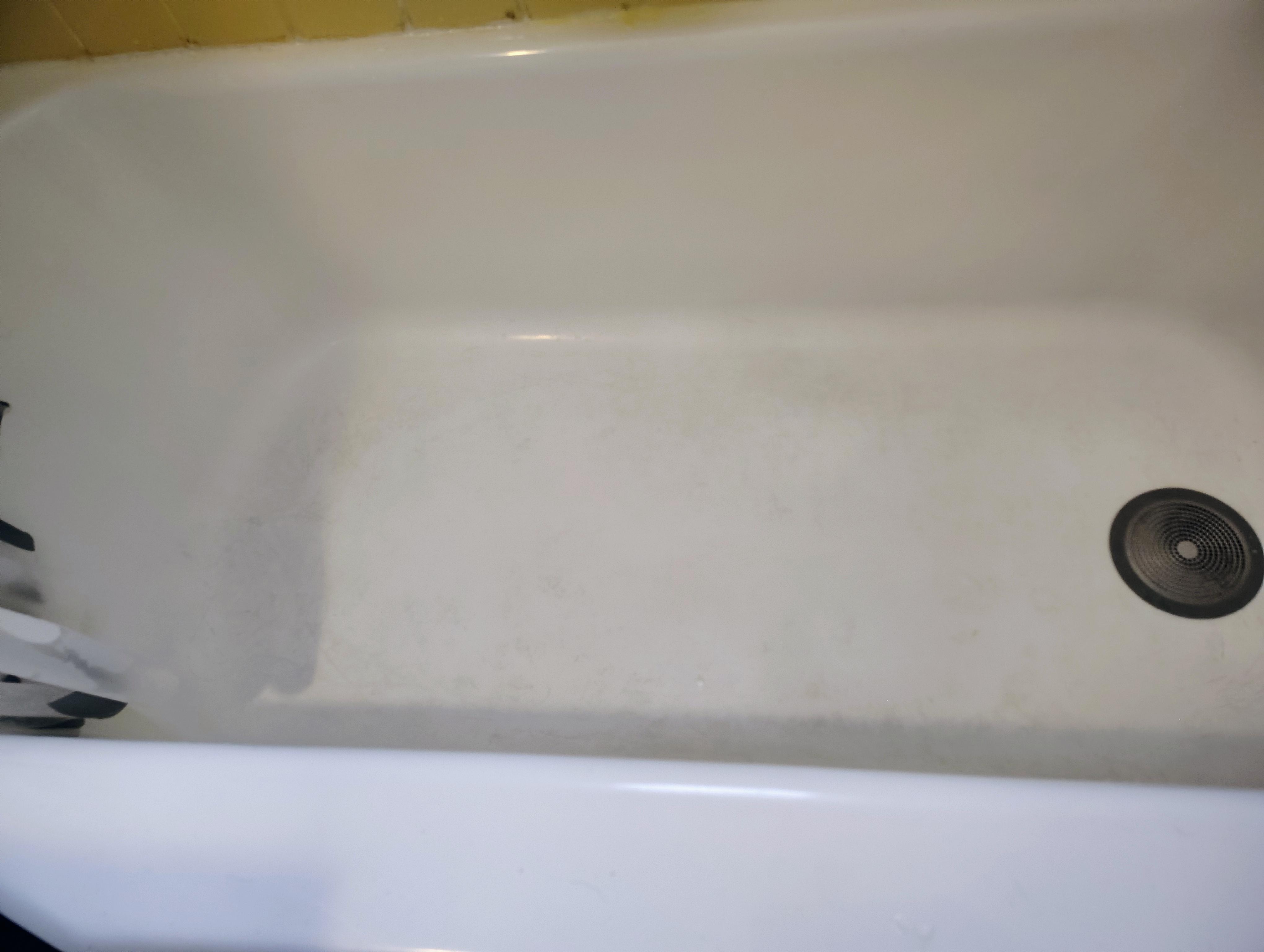 Bathtub floor stained. Filthiest tub that I've ever encountered. 