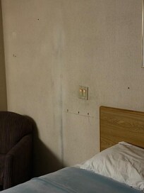 Falling apart or is it the theme?