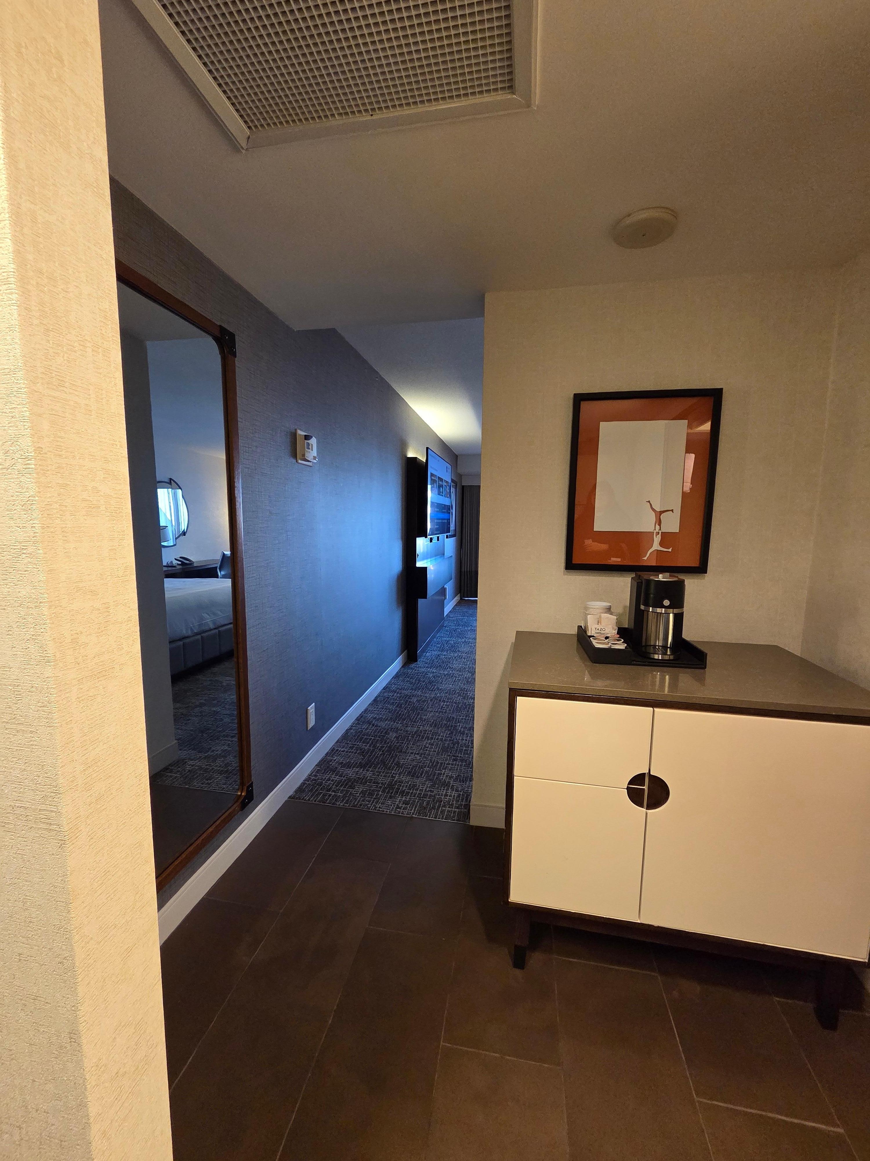 This was very easy to stay in. 