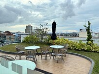 Small terrace garden