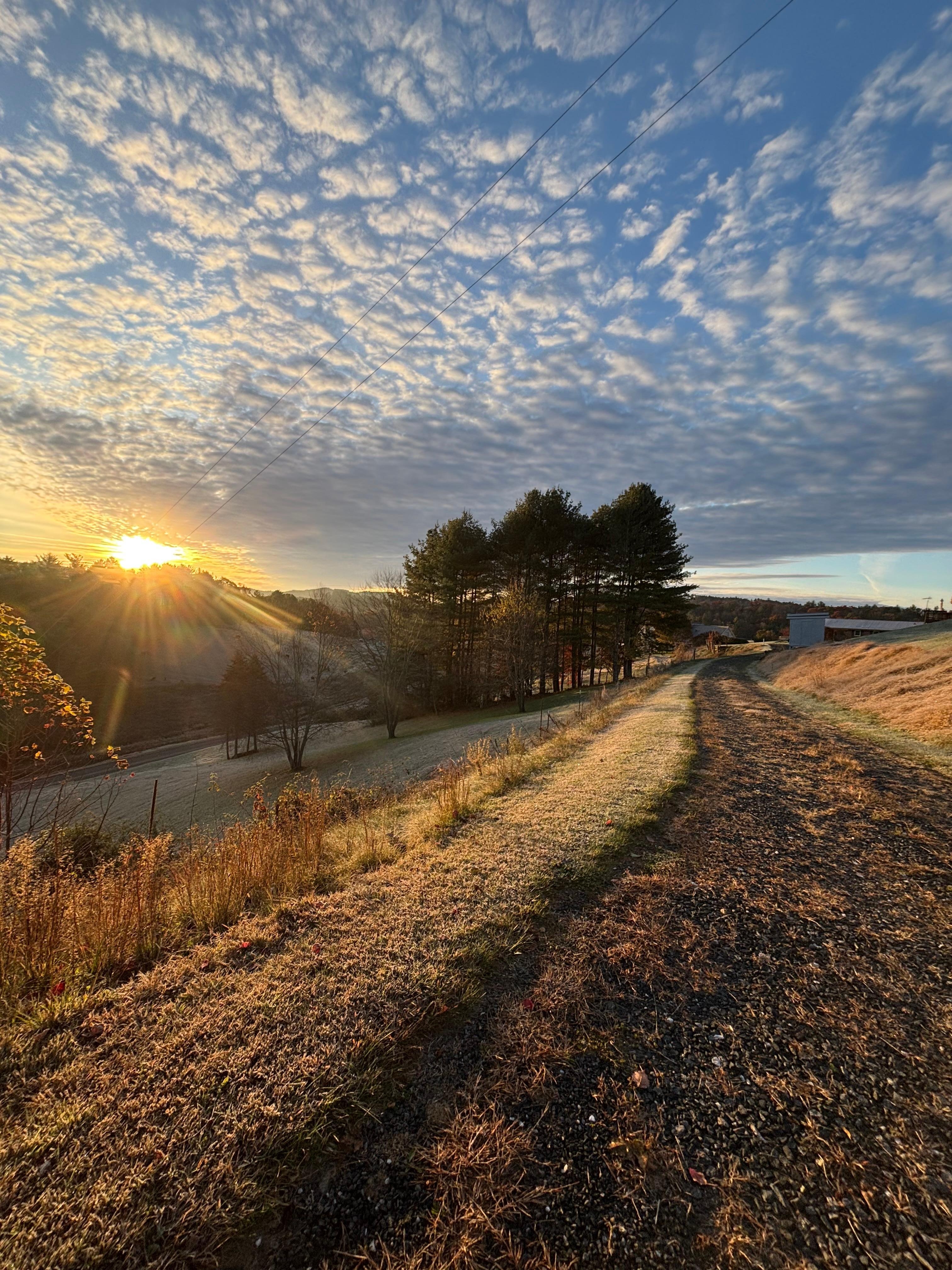Beautiful sunrise! The views are very nice. 