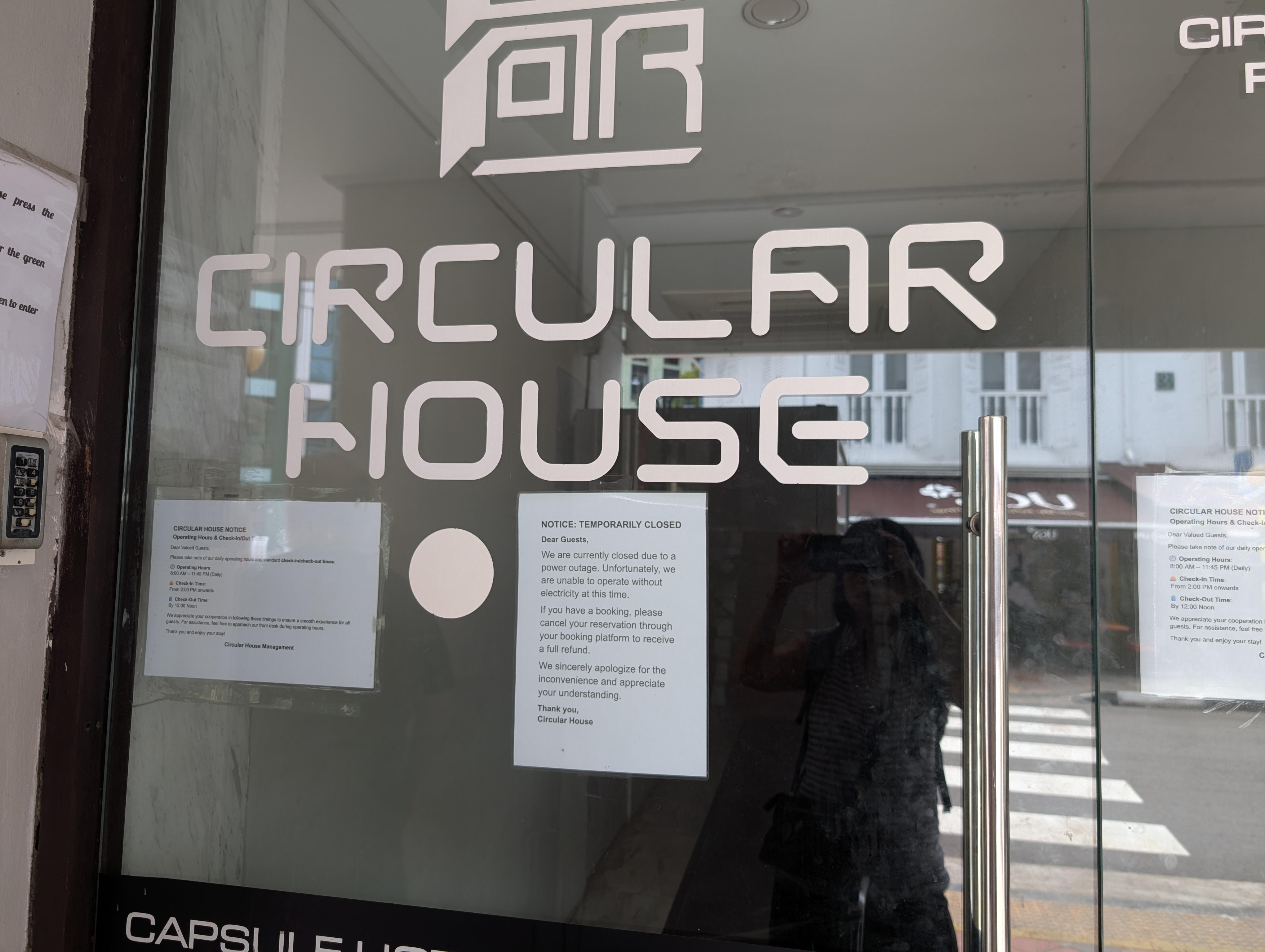 Notices saying it's closed permanently 