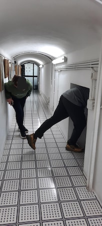 Upstairs bedroom entry