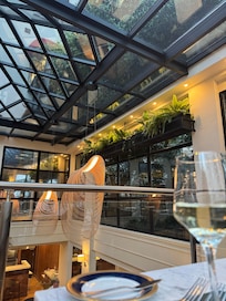 Breakfast, lunch and dinner hall