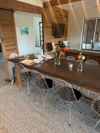 beautiful open table