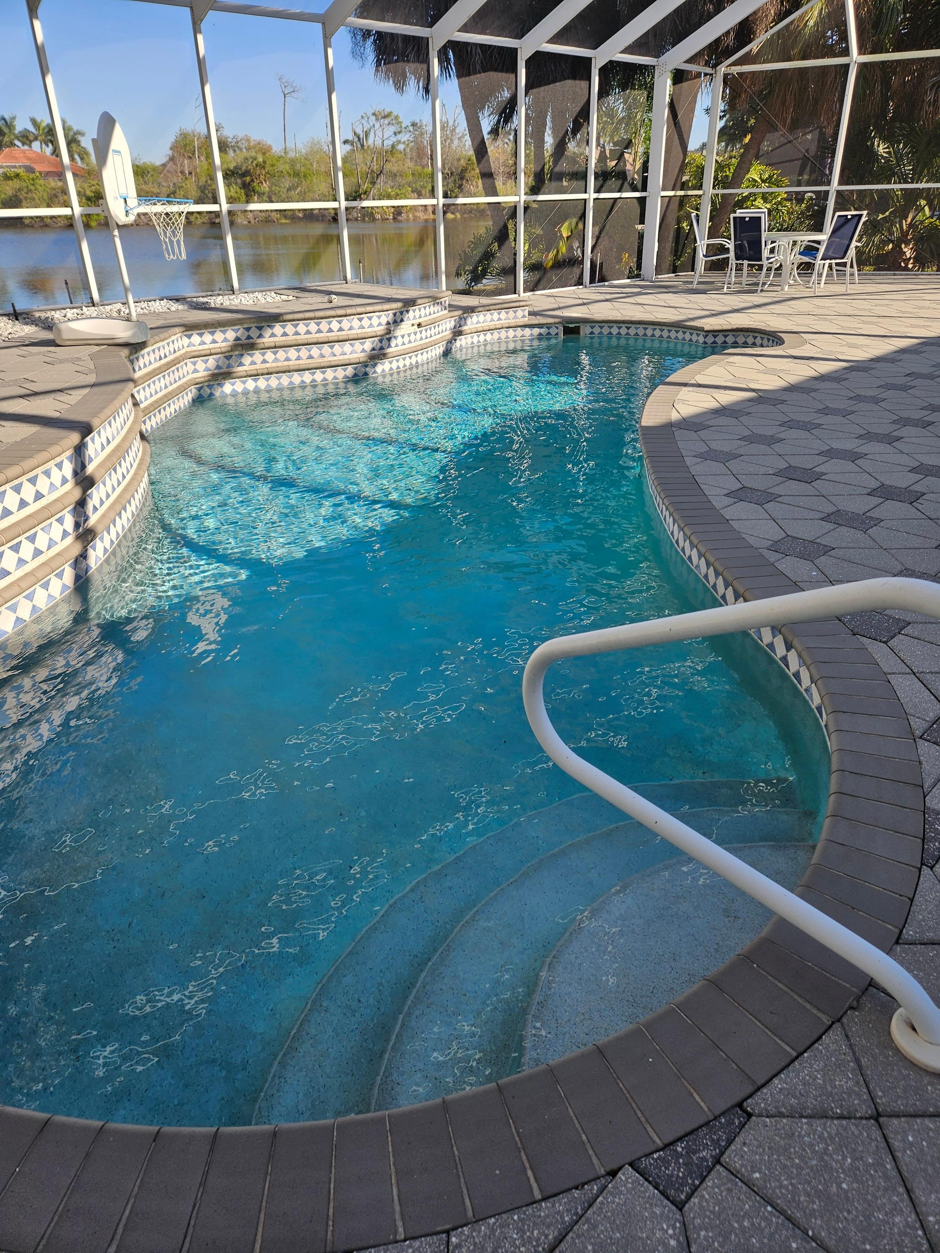 Pool is 2.5-6ft. deep