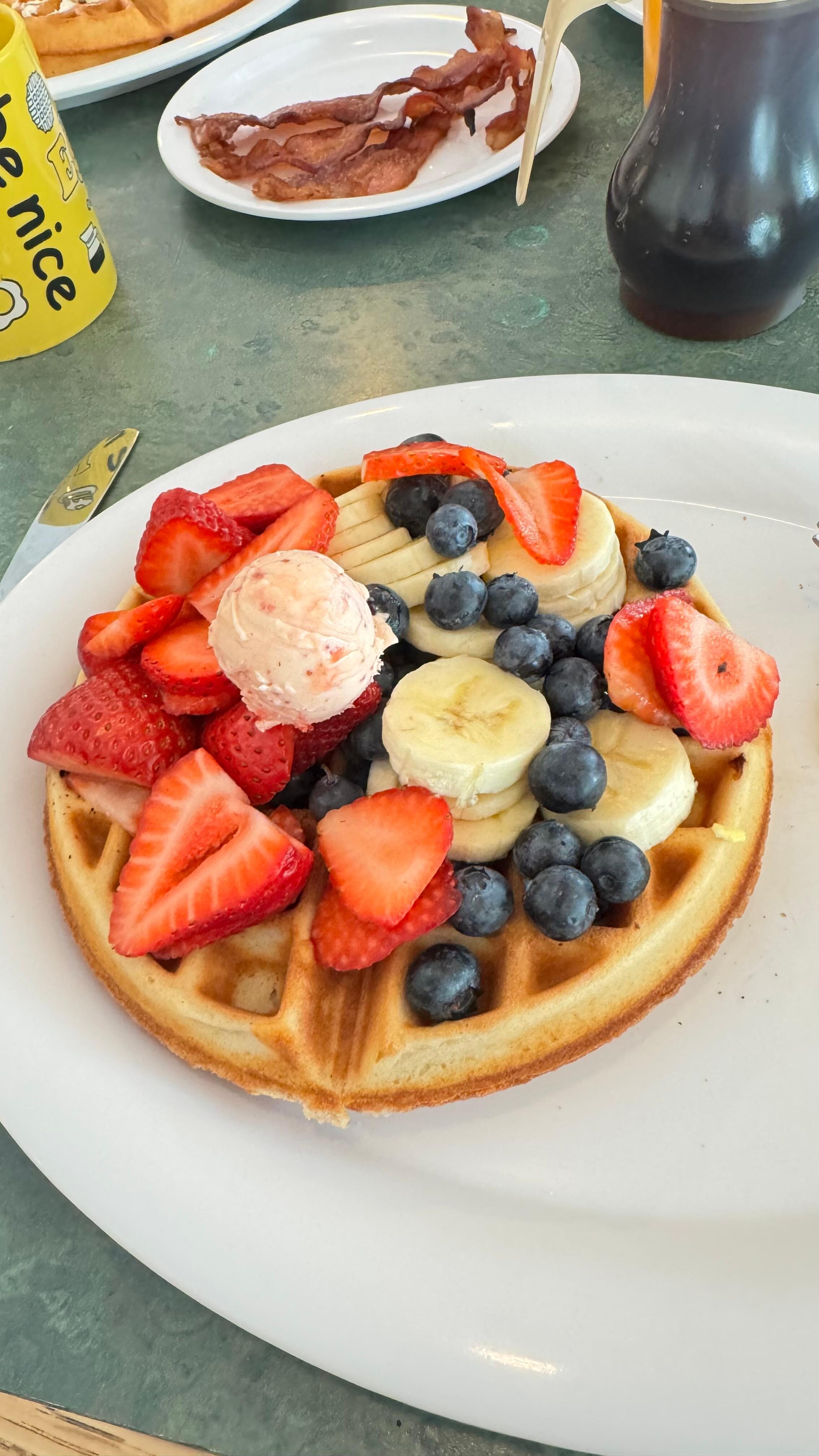 Breakfast 
at Egg & I