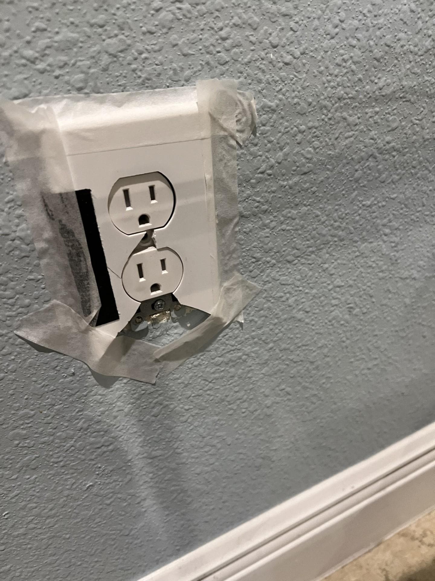Broken electrical sockets