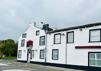 The building the flat is in 😍