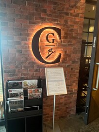 Restaurant located on the 5th floor