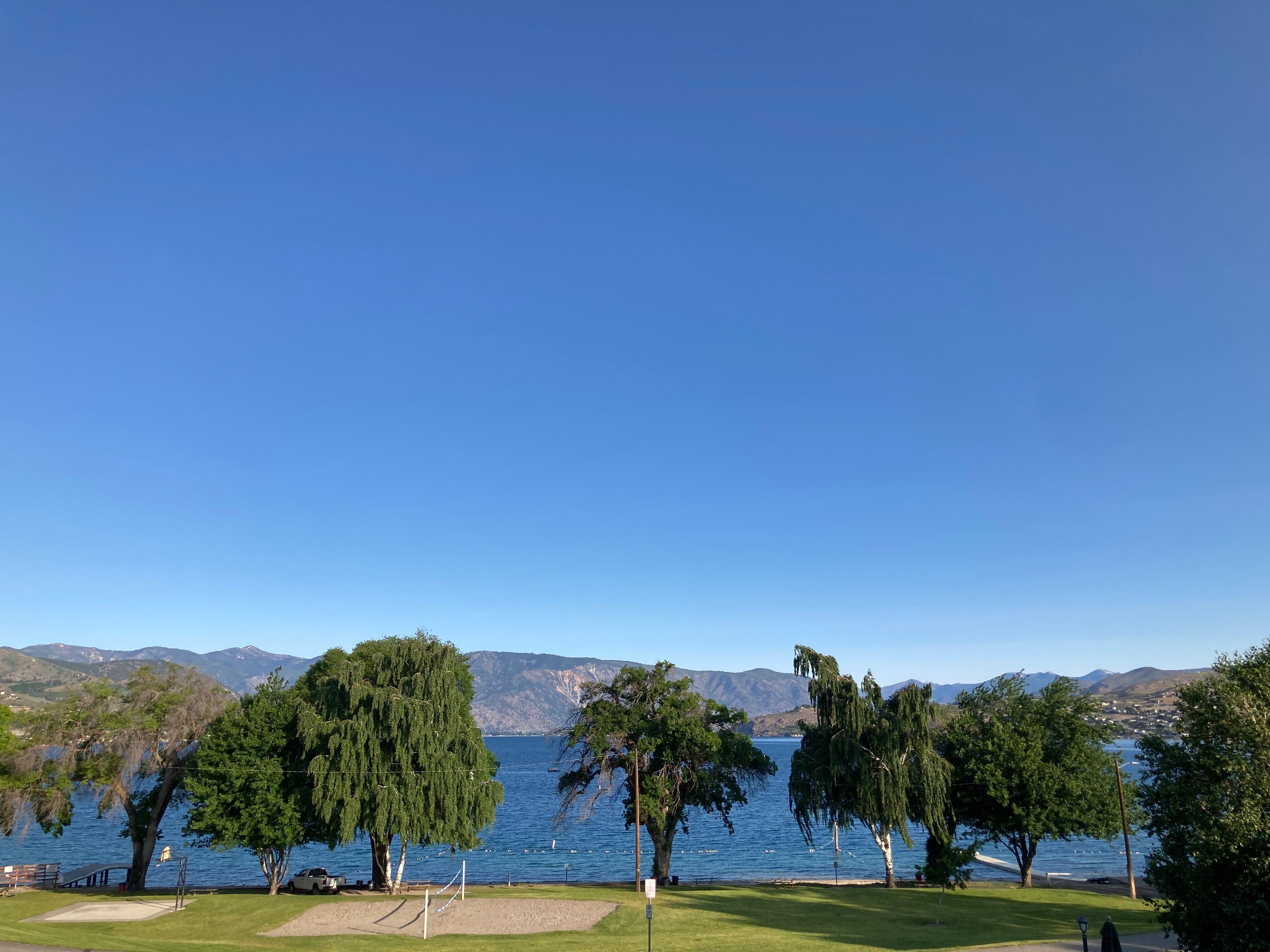 Nice view of the lake from my balcony. 