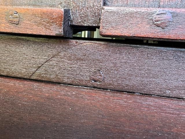 Closed window with big gap 