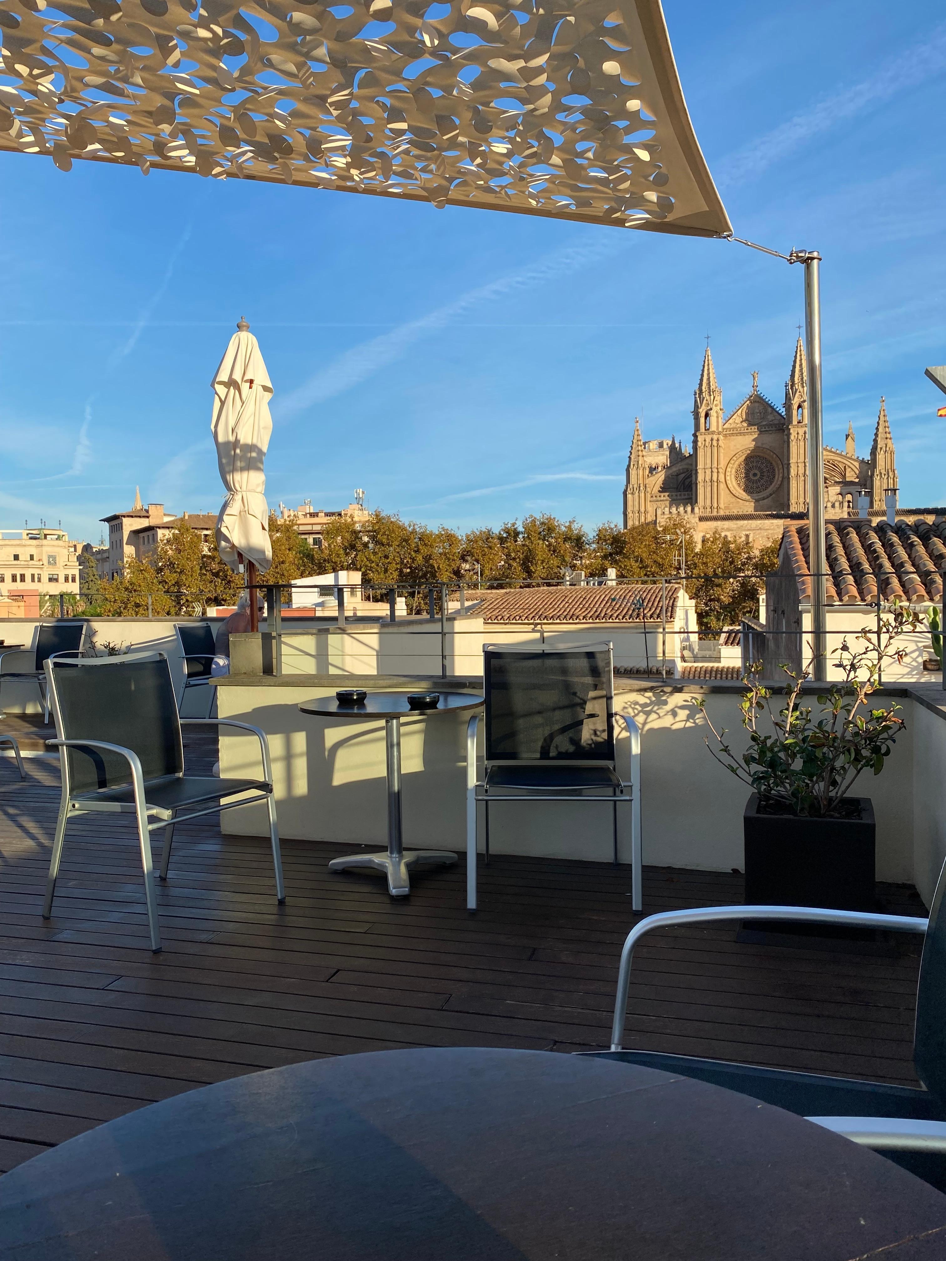 Roof terrace in the morning at end October. 