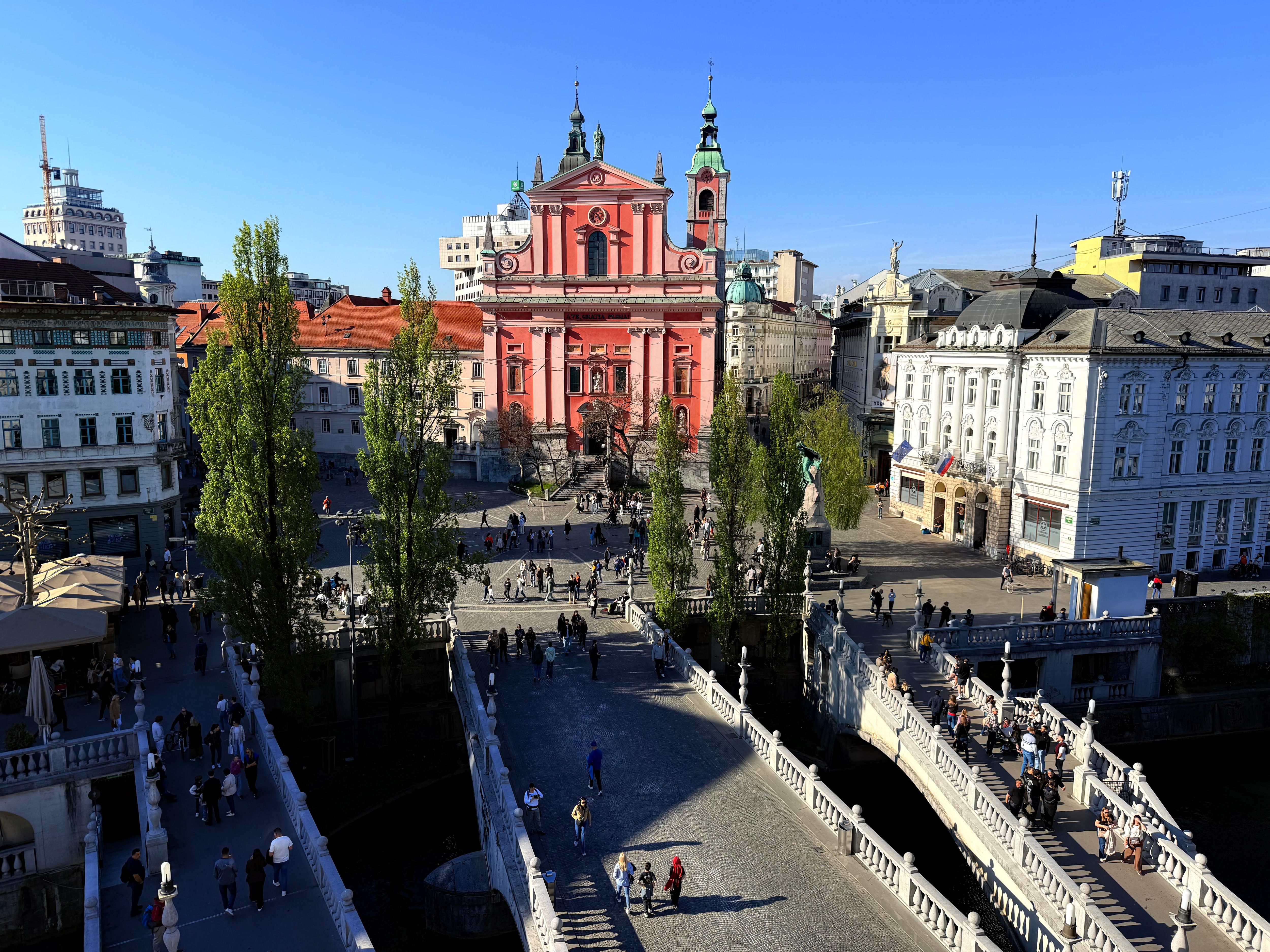 The view from that living room window. 