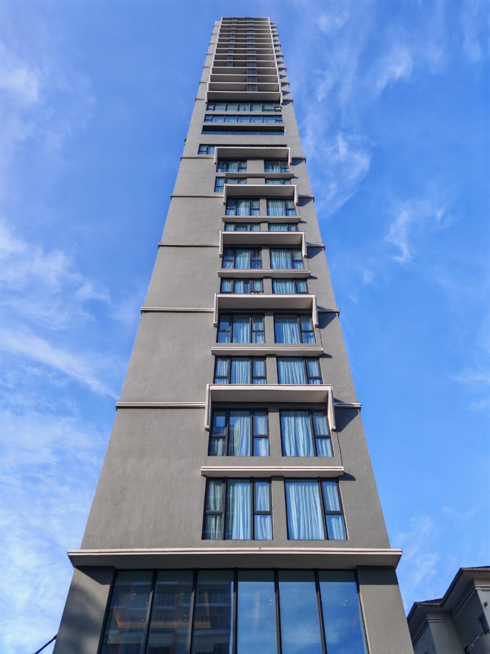 Nice boutique hotel with good location minus the busy part of the town