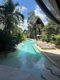 Hotel Pool