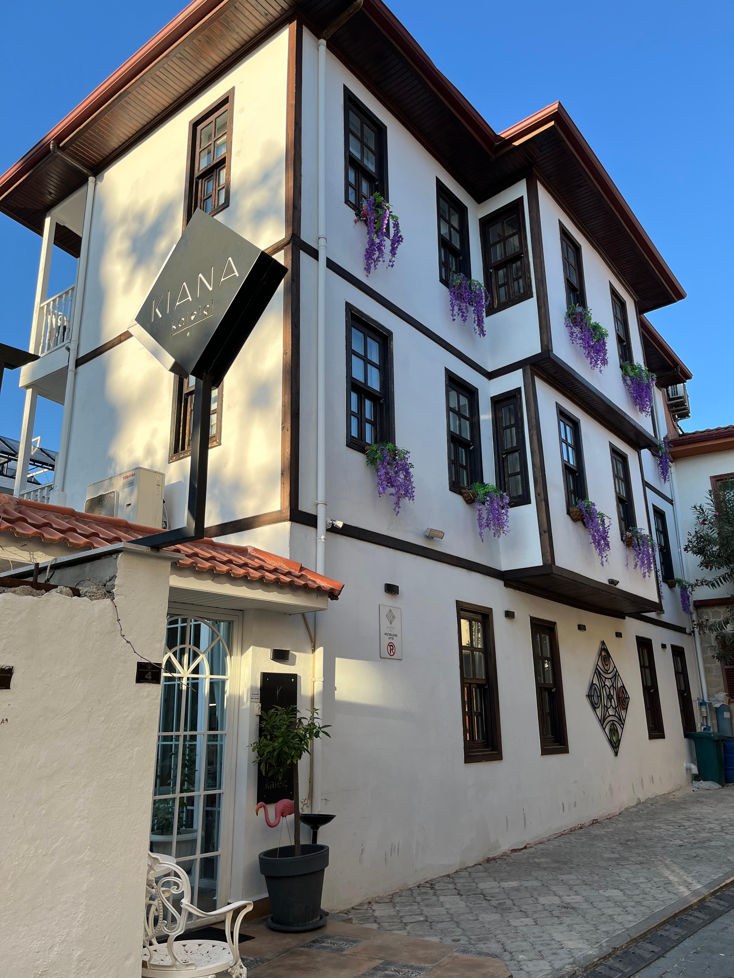 It If I could add a second picture the view of the castle and ocean from the third floor where my room was. Amazing hotel 