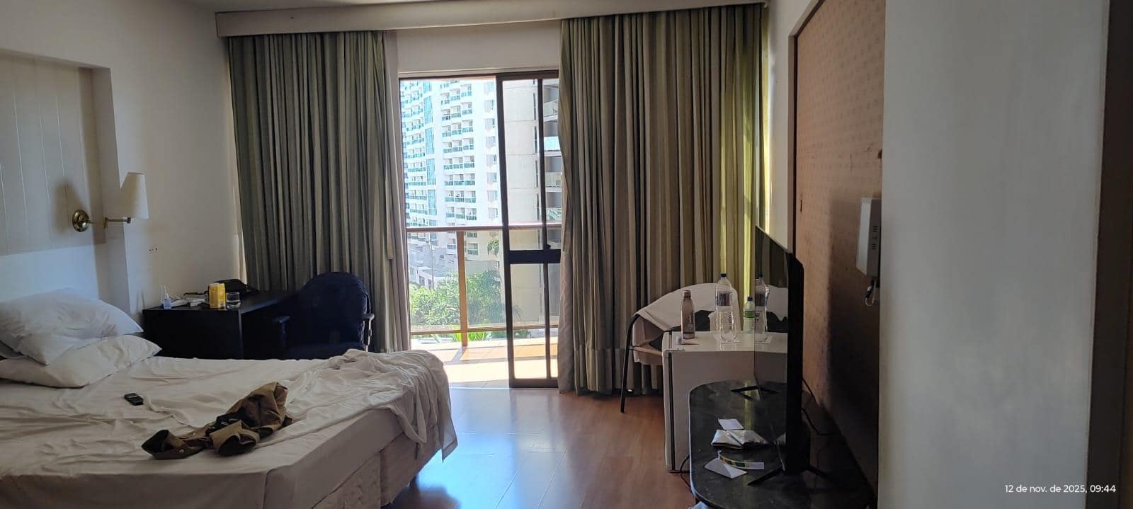 Flat diferente do que foi reservado, eu contava com uma bancada para preparo de alimentação como na foto da reserva.