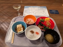朝は、少し遠慮気味に