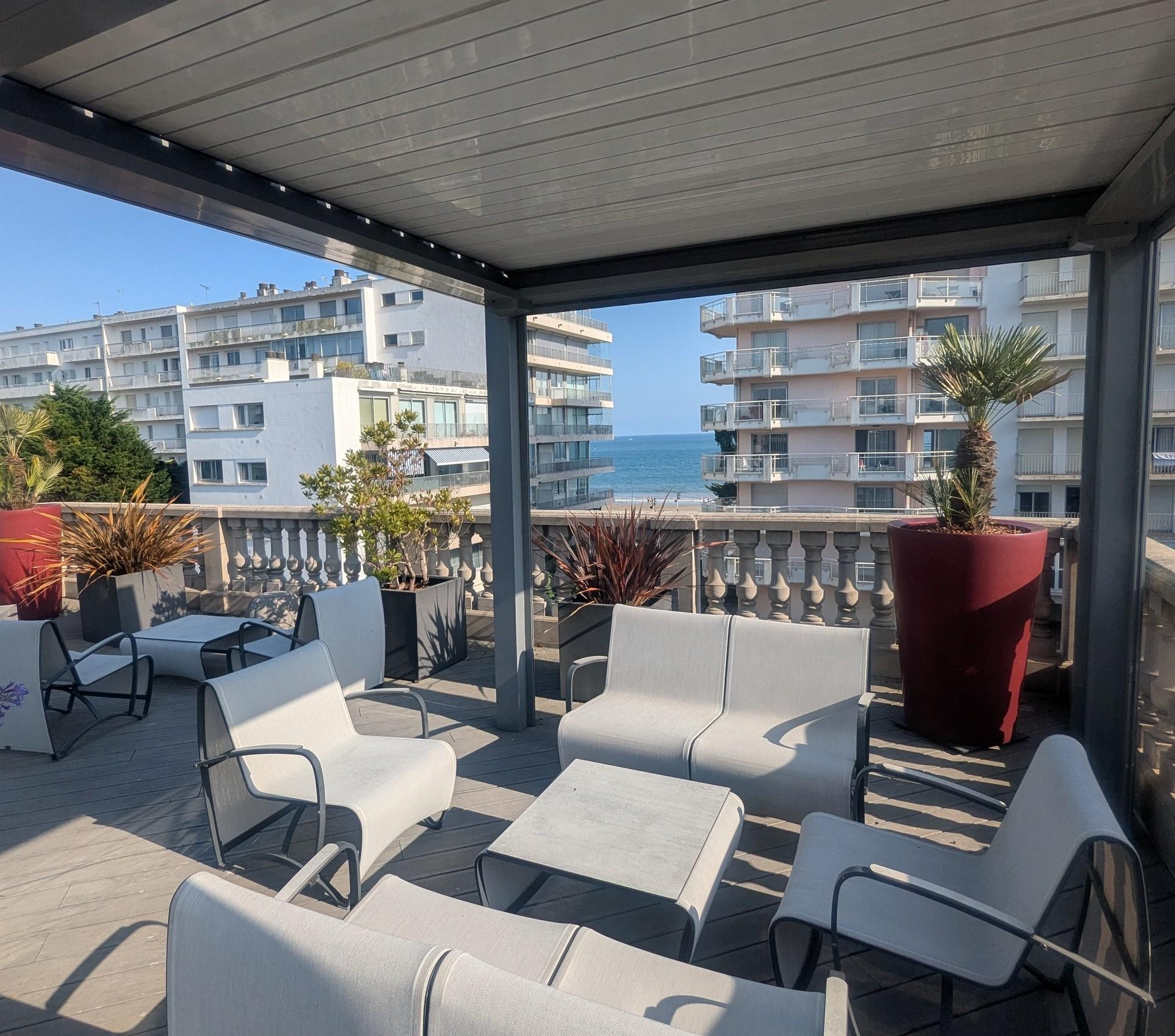 Roof deck