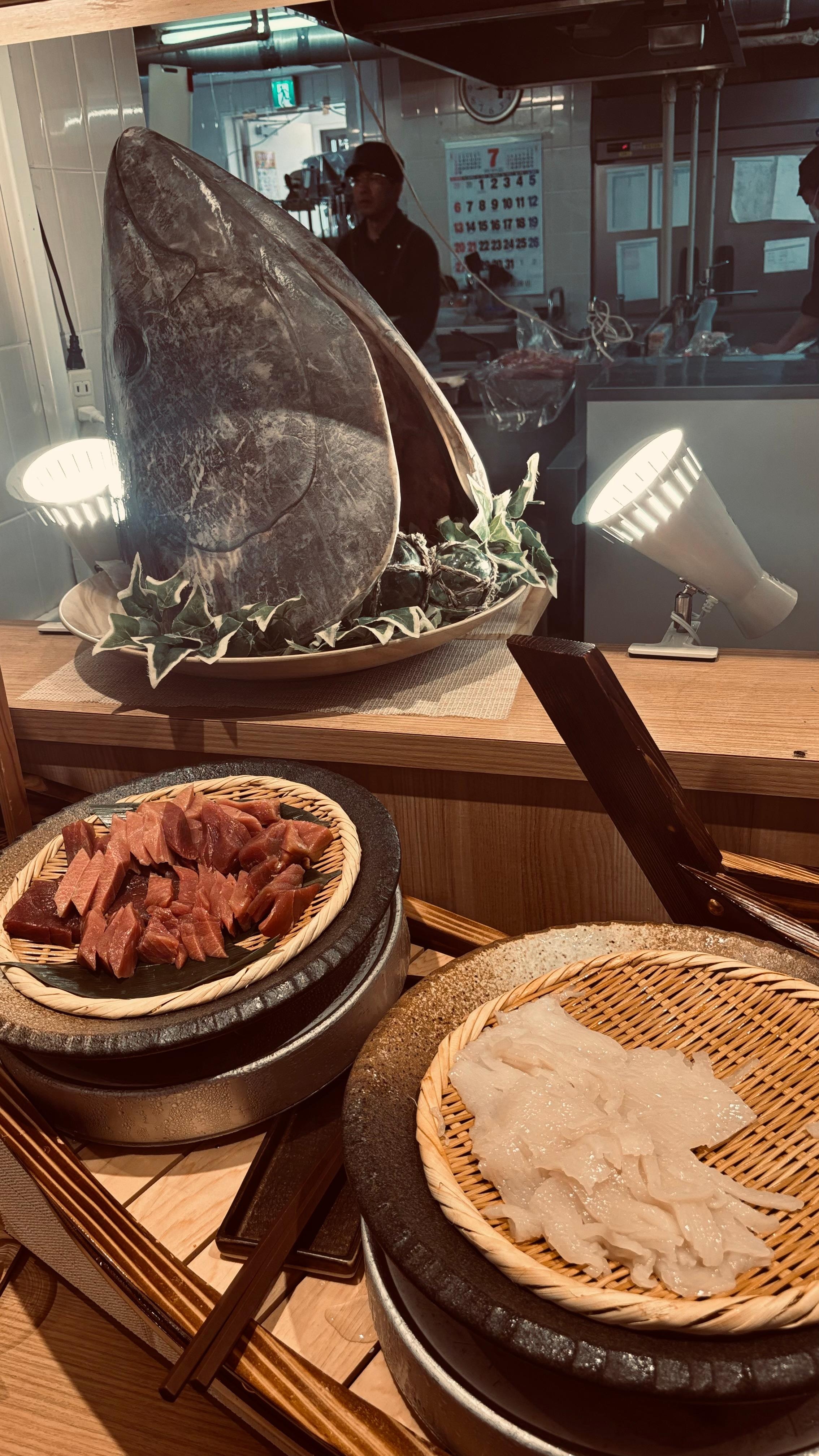 朝食バイキングは種類も多く満足。特に鮪の刺身が素晴らしかった。